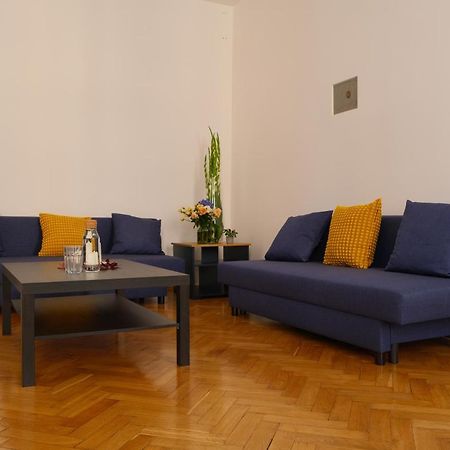 Apartamenty Nic Kraków Exteriör bild
