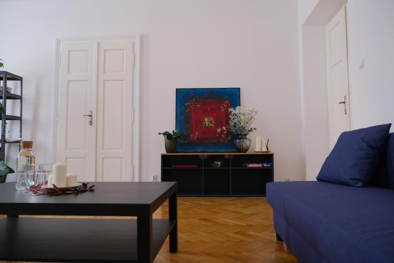 Apartamenty Nic Kraków Exteriör bild